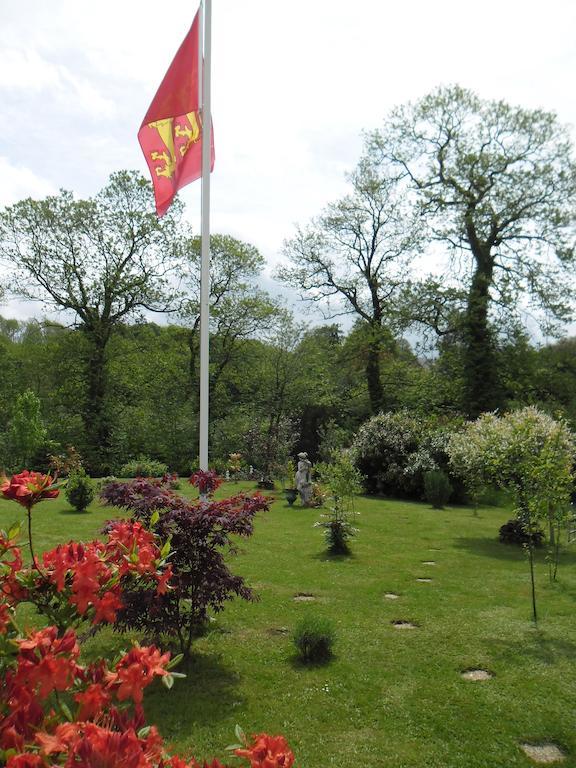 La Chevallerie B&B Isigny-le-Buat Exterior photo